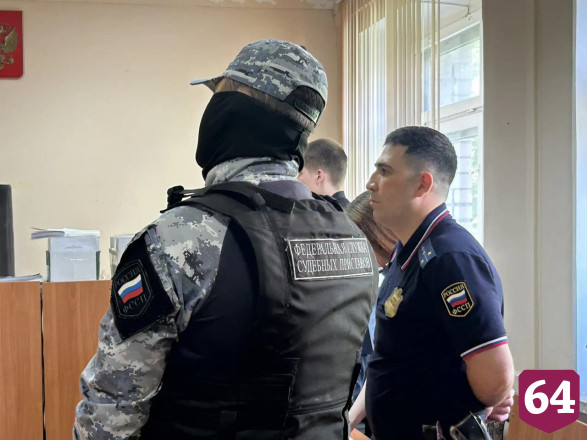 Ислам Бичигов получил 6 лет колонии за нападение на полицейского в Саратове