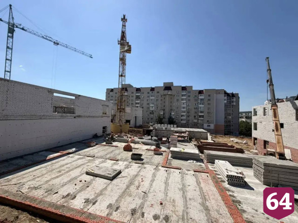 В школе на 1100 мест в Молодежном начали сооружать бассейн